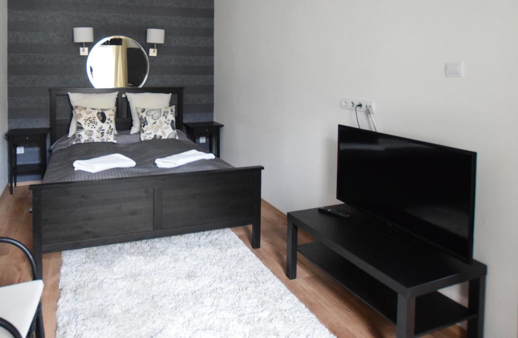Luxury Apartment By Hi5-Varoshaz Suite Budapest Exteriör bild